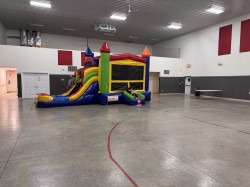 IMG 2614 1768092523 Combo Bounce House with wet/dry slide